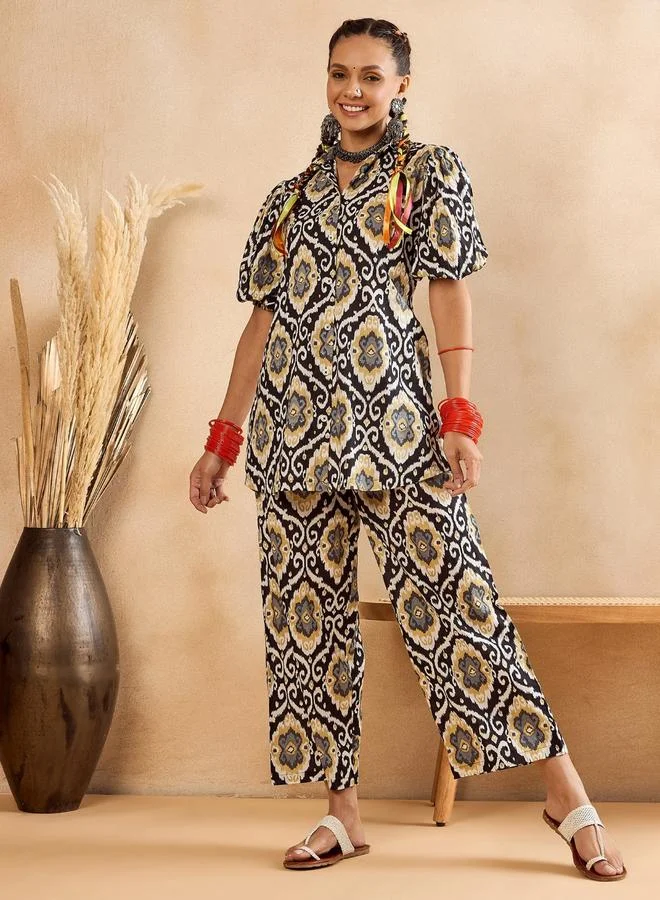 WineRed طقم تونيك مطبوع بنمط هندسي مع بنطال